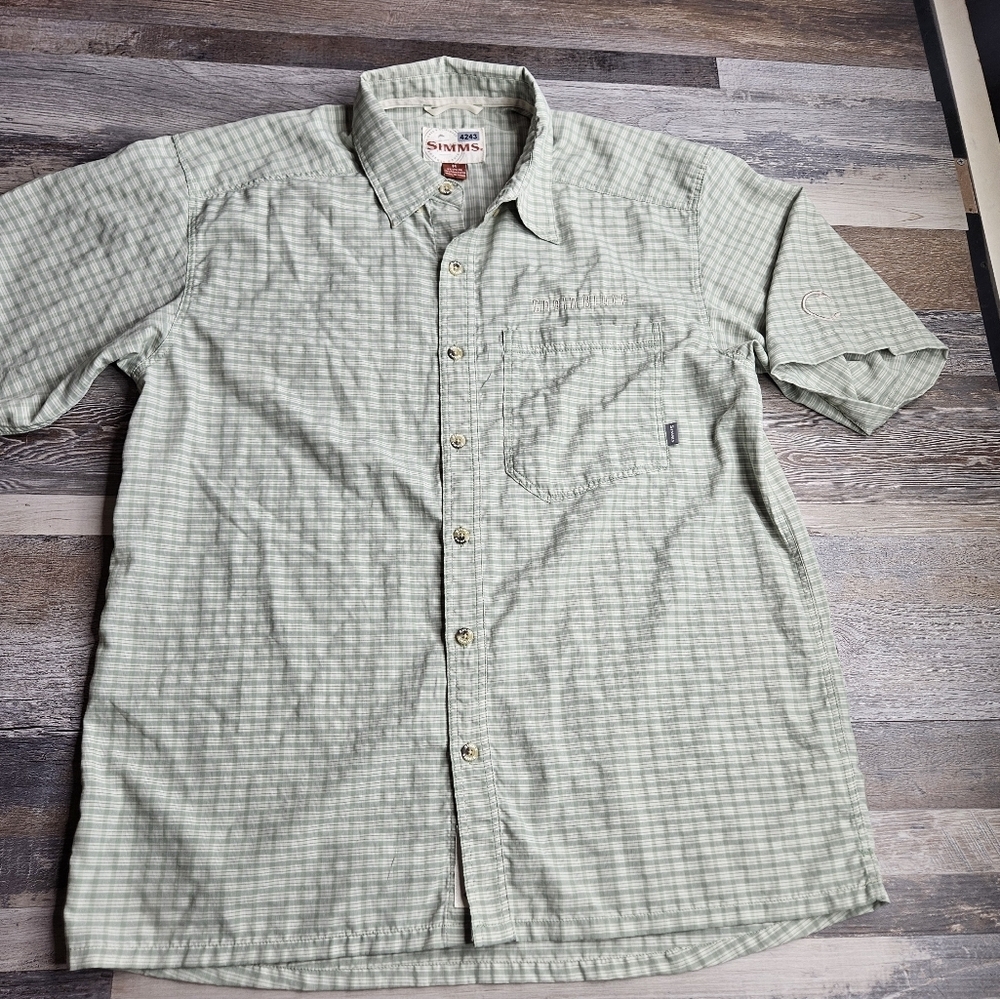 Simms Men's Medium Short Sleeve Button Down Shirt Green Plaid